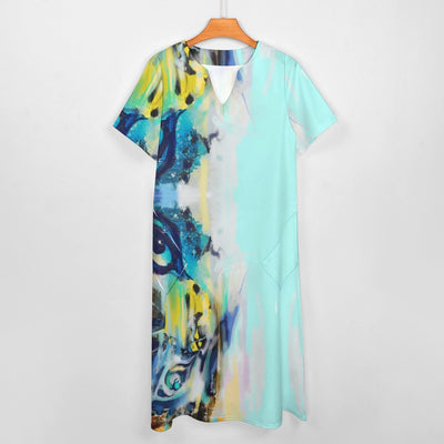 Short sleeved loose fitting dress with pockets
