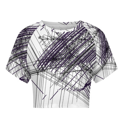 Short sleeved navel exposed