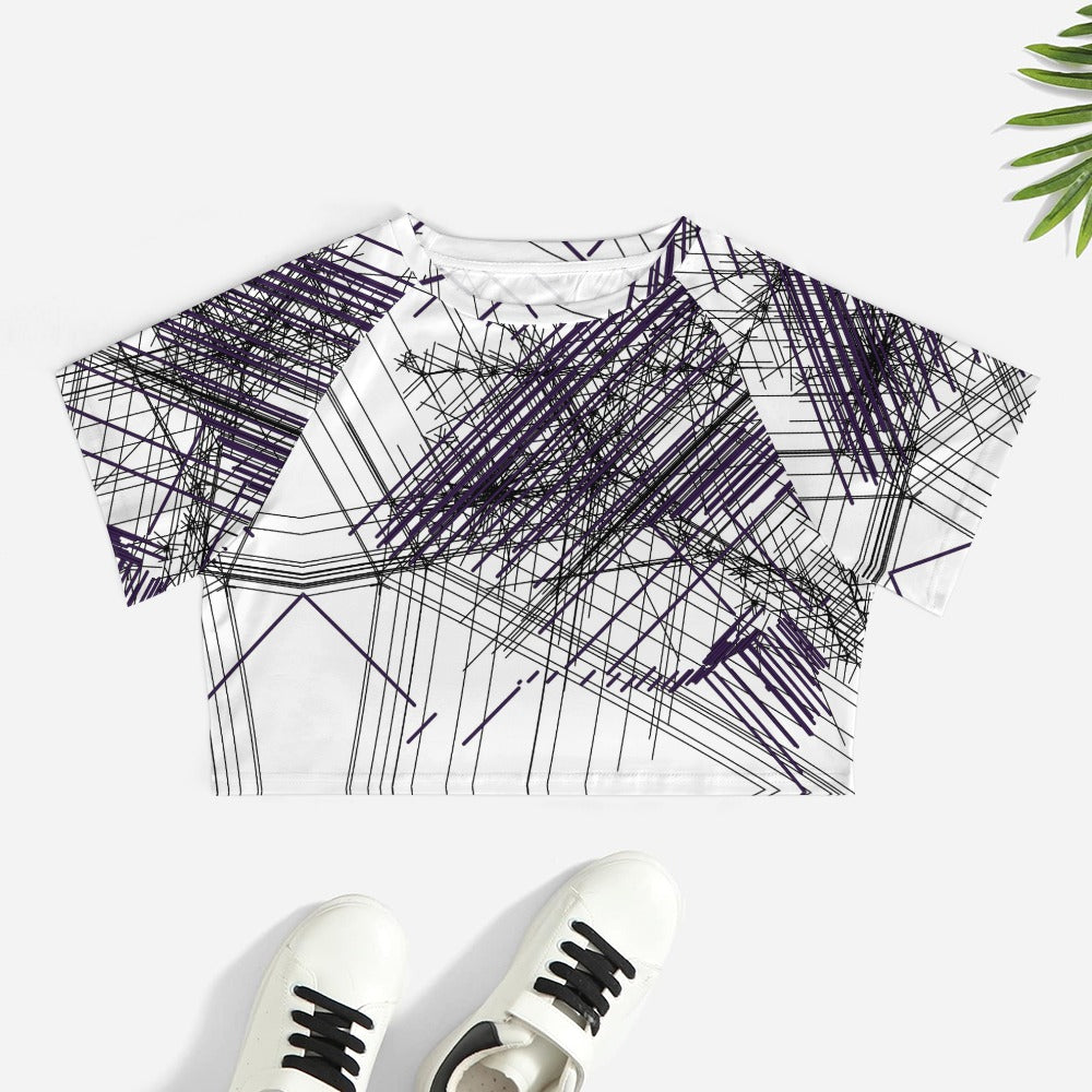 Short sleeved navel exposed