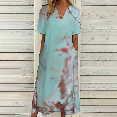 Short sleeved loose fitting dress with pockets