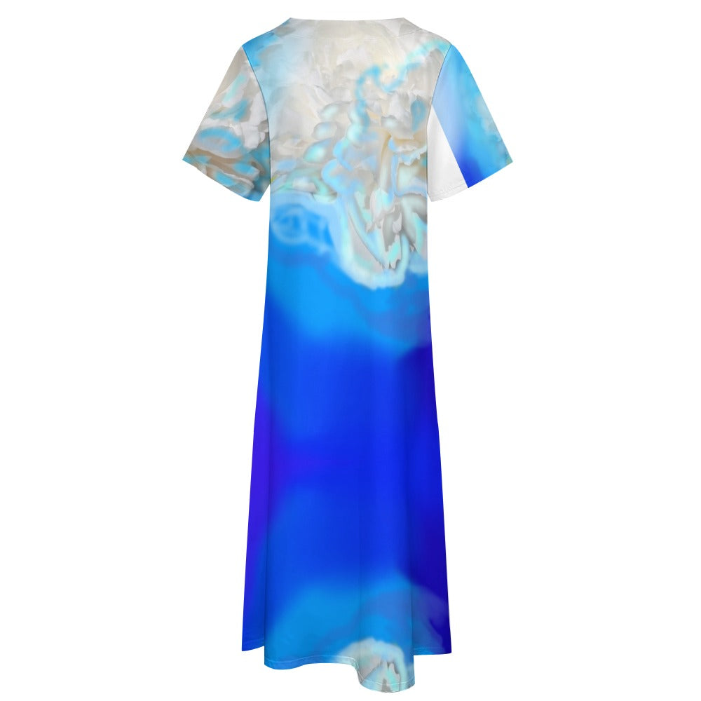 Short sleeved loose fitting dress with pockets