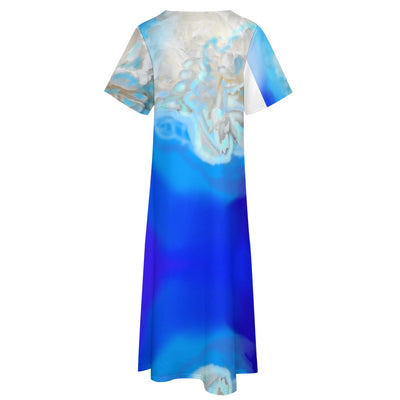 Short sleeved loose fitting dress with pockets